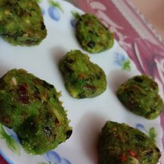 A picture of Paan And Gulkand Mithai.