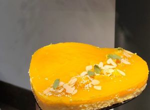 Una foto de Cheesecake de mango 🥭