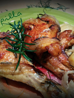 Una foto de Pollo horneado al romero
