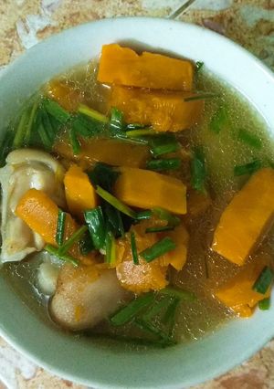 Hình của món Canh bí ngô sú giò.