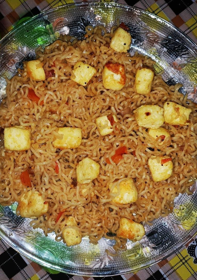 மேகி பன்னீர் நூடுல்ஸ் செய்முறை முக்கிய புகைப்படம்