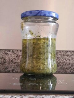 Una foto de Pesto