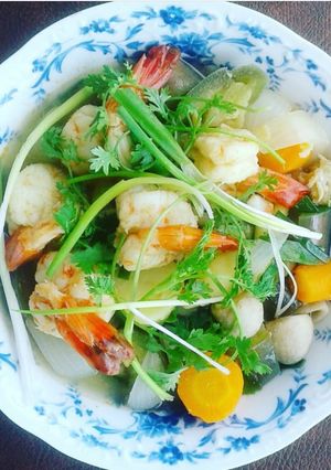 Hình của món Cà ri Tôm kiểu Thái.