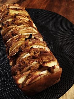 Une photo de Cake moelleux aux pommes et cannelle - IG Bas