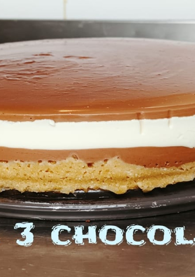 Una foto de Tarta 3 chocolates