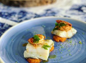 Foto principal de Bacalao a baja temperatura con puré de patata al pimentón