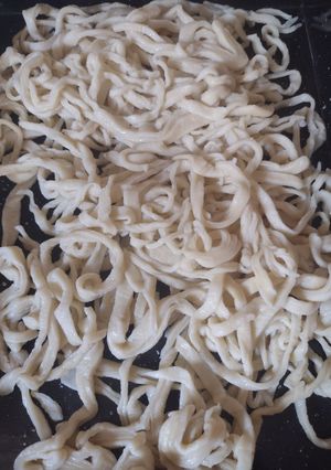 Una foto de Fideo bien caseros con salsa de albóndigas