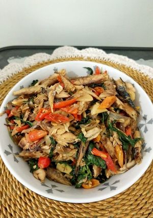 Foto resep Oseng salem suwir