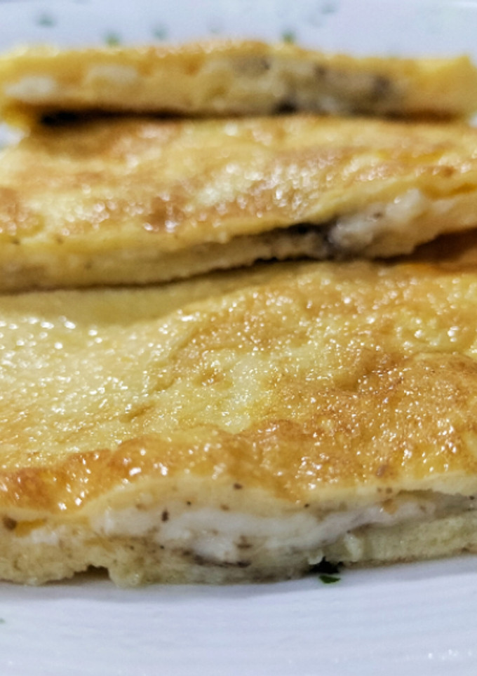 Una foto de Tortilla de queso trufada