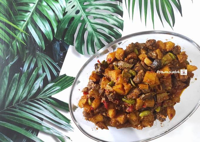Resep Sambel goreng kentang ati ampela petai menggoda pawon si mbok🌻 yang Lezat