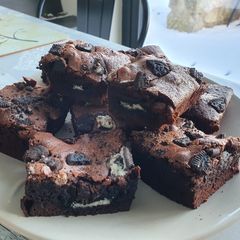 A picture of Oero brownies!.