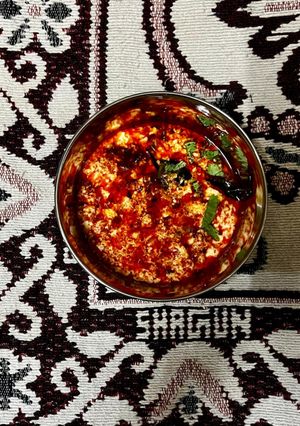 A picture of Dahi Tikhari.