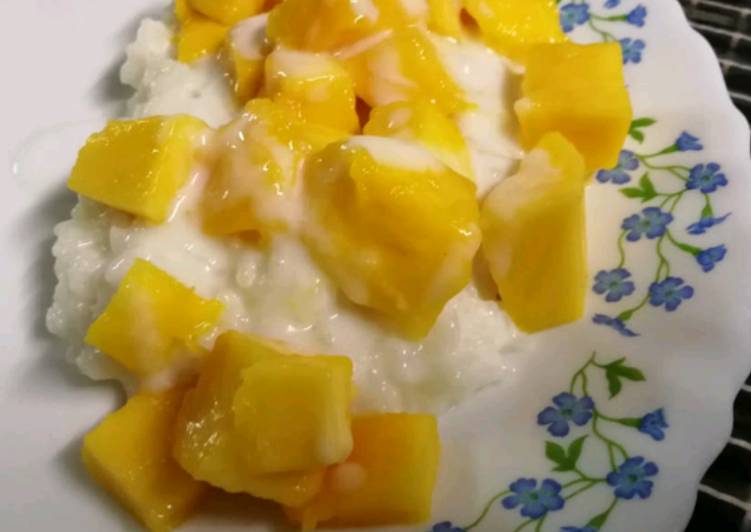 How to Make Quick Thai Sticky Mango Rice