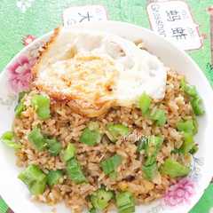 Nasi Goreng Kencur Paprika রেসিপির প্রধান ছবি