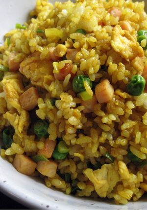 A picture of Curry Fried Rice.
