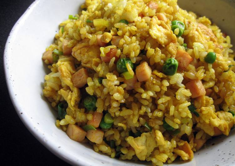 Step-by-Step Guide to Make Perfect Curry Fried Rice