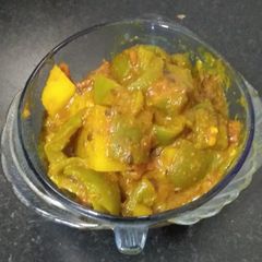 A picture of Aloo Simla Mirch Ki Sabzi.