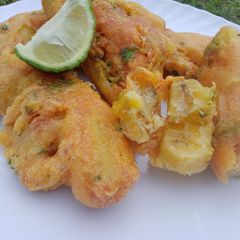 A picture of Banana fritters.