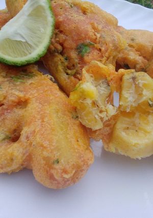 A picture of Banana fritters.