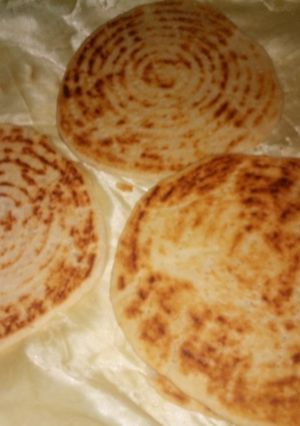 صورة لوصفة فطيرة الفرينه 🍚 تذوب في الفم 😋 بمقادير مضبوطة 👌