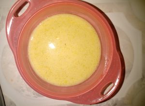 Una foto de Crema de brócoli para tu bebé a partir de los 6meses