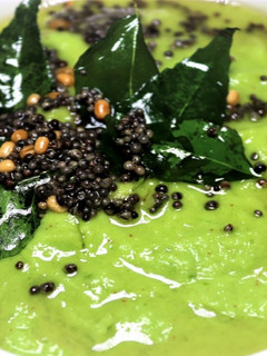 மாங்காய் சட்னி (Maankaai chutney recipe in tamil) செய்முறை முக்கிய புகைப்படம்