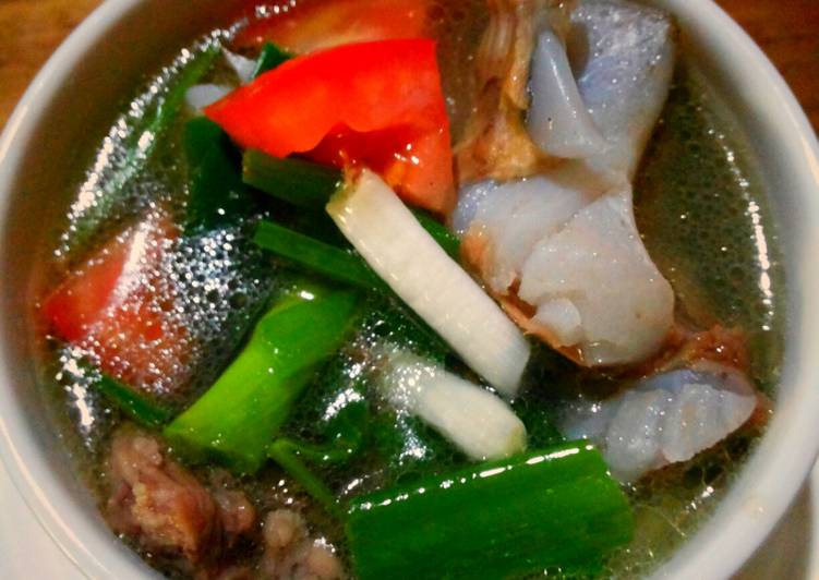 Langkah Mudah untuk Membuat Sup daging tulang muda yang Menggugah Selera