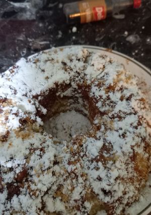 Una foto de Torta de coco con dulce de leche