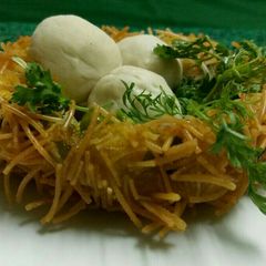 A picture of Vermicelli potato birds nest.