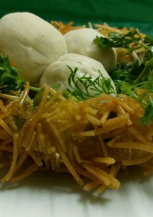 A picture of Vermicelli potato birds nest.