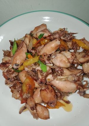 Foto resep Oseng Cumi Asin Pedas