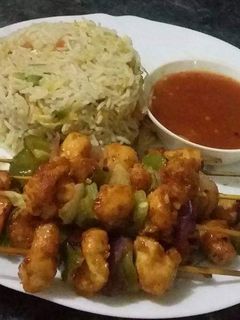 A picture of #RiceContest "Chicken Shashlik" with Fried rice #CookpadApp.