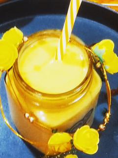 मैंगो शेक (Mango shake recipe in hindi) रेसिपी मुख्य फोटो