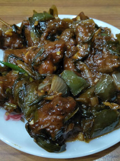 A picture of Dry chilli chicken.