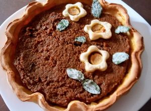 Una foto de Pumpkin pie. Tarta de calabaza - dulce