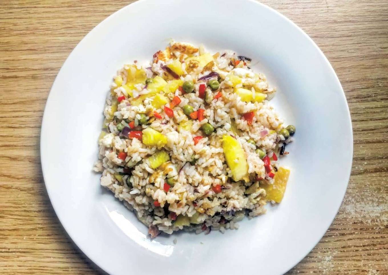 Pineapple, Omelette Fried Rice