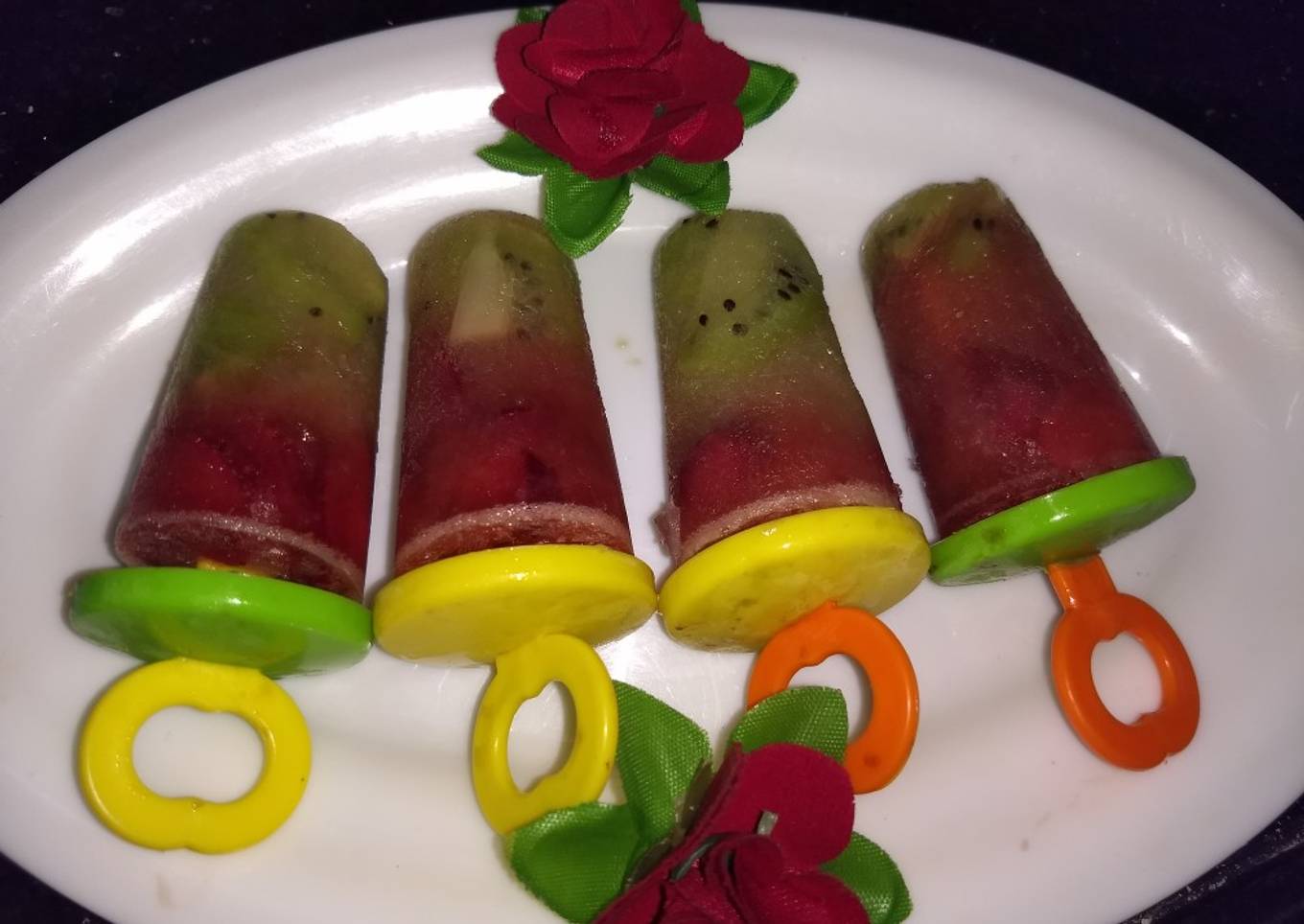 Fruit popsicles