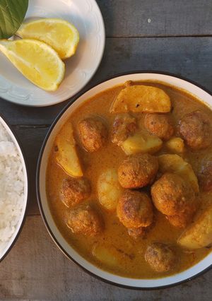 A picture of Chicken kofta curry.