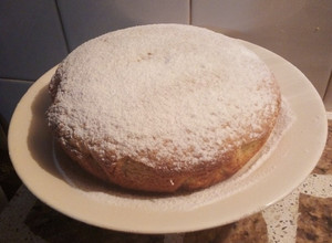 Una foto de Torta con harina de avena y pasas de uva
