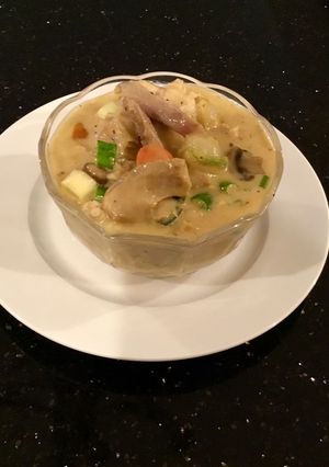 A picture of Turkey a la King.