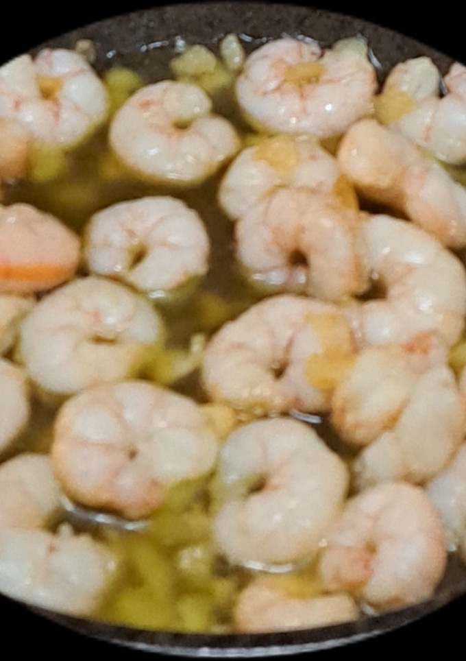Una foto de Gambas al ajillo