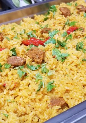 Una foto de Arroz con longaniza
