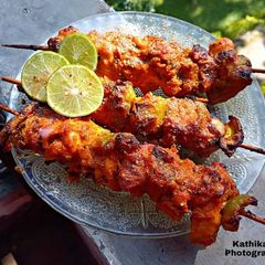 A picture of Chicken Tikka Kebab.