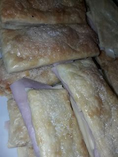 Una foto de Fosforitos con masa de hojaldre exprés🌯