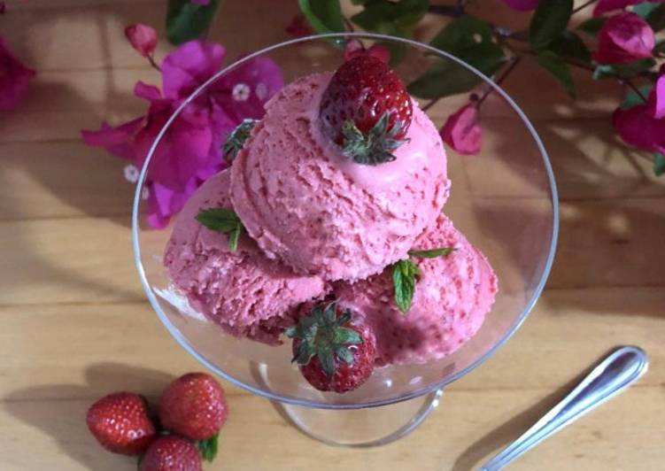 Gelato alle fragole con philadelphia 🌷