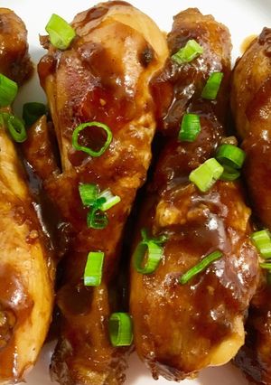 A picture of Chicken drum in soy sauce and oyster sauce.