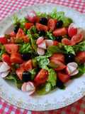 Salade laitue tomate et radis fleurs 🥬🍅🌷🫒