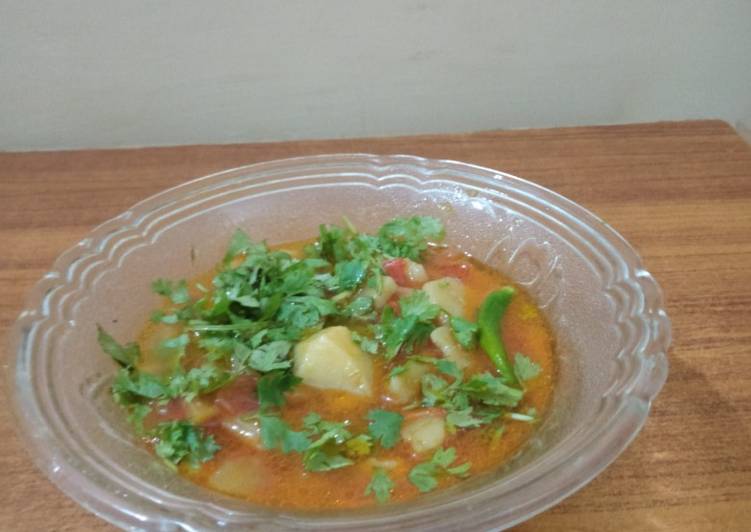 Easiest Way to Prepare Ultimate Aloo tomato bhaji