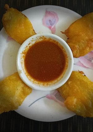 આલુ પૂરી (Aloo Poori Recipe In Gujarati) રેસીપી મુખ્ય ફોટો