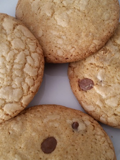Una foto de Cookies (Galletas con chispas) Fáciles